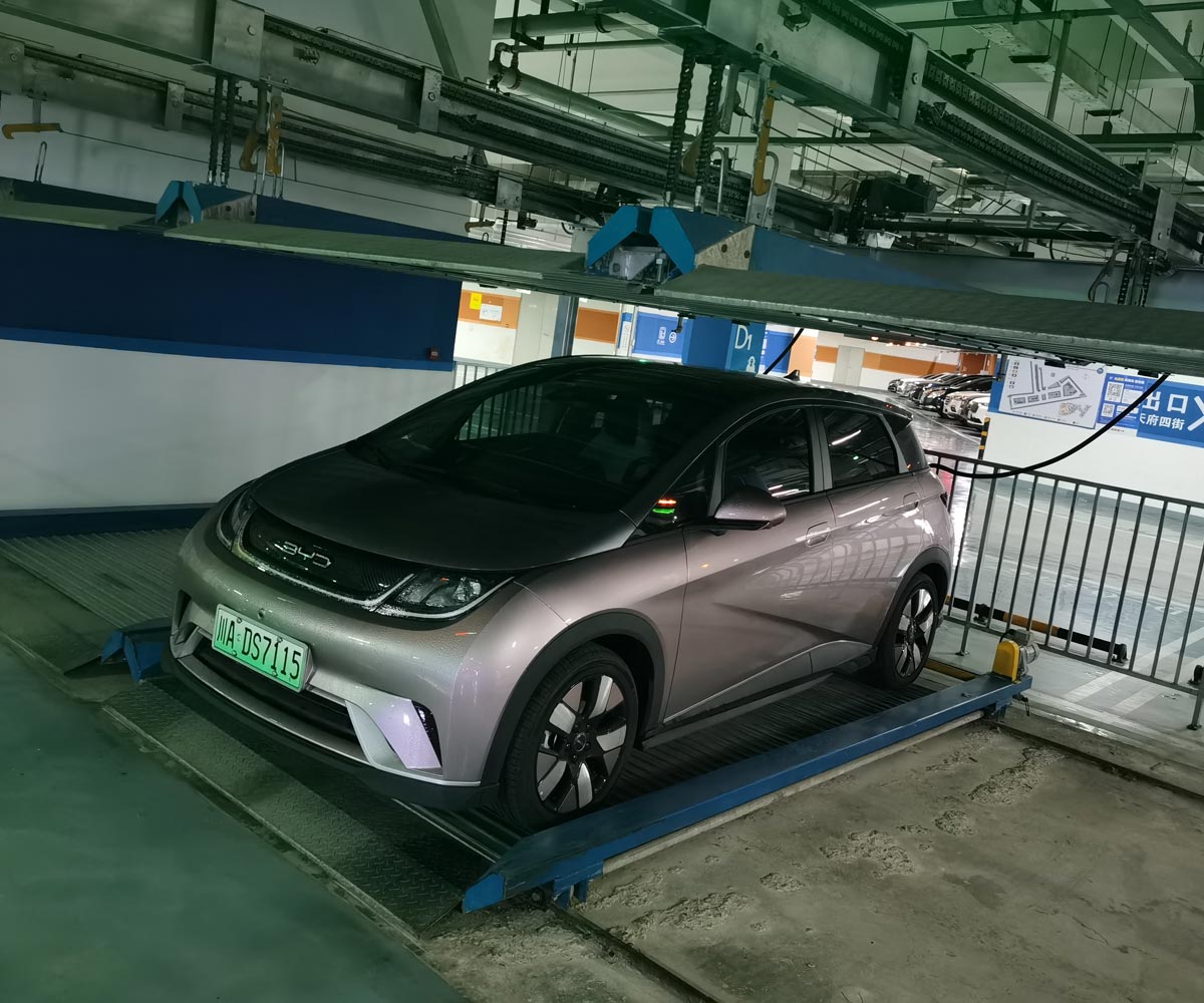 左右上下平移機械式停車設備